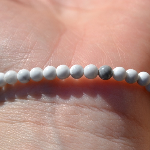 Howlite Stretch Bracelet - Image 2