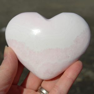 Mangano Calcite Heart Carving