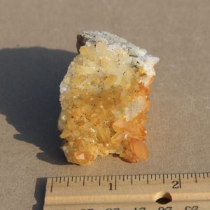Quartz cluster with Iron