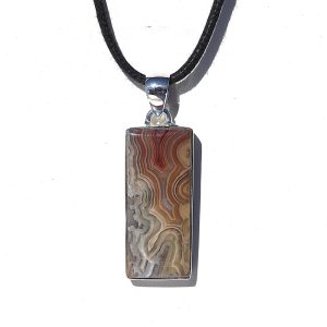 Laguna Lace Agate Pendant Set in Sterling Silver