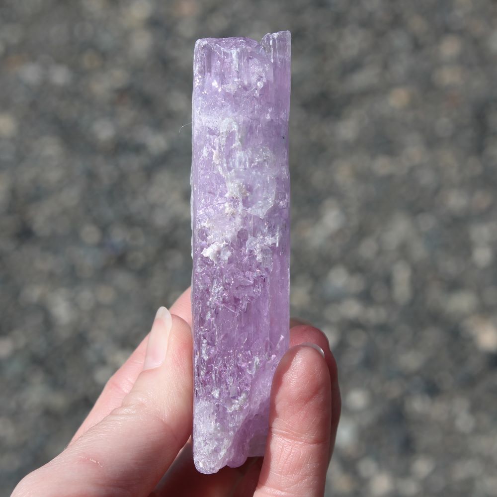 Kunzite (Spodumene) - Image 5